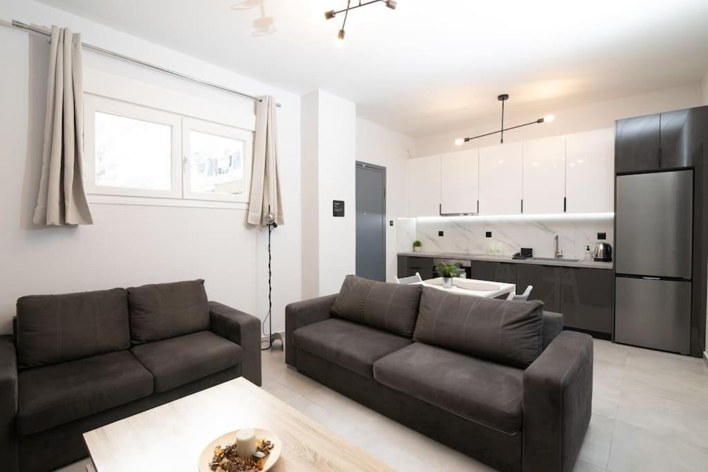 Modern & Comfy Apartment Салоники Экстерьер фото